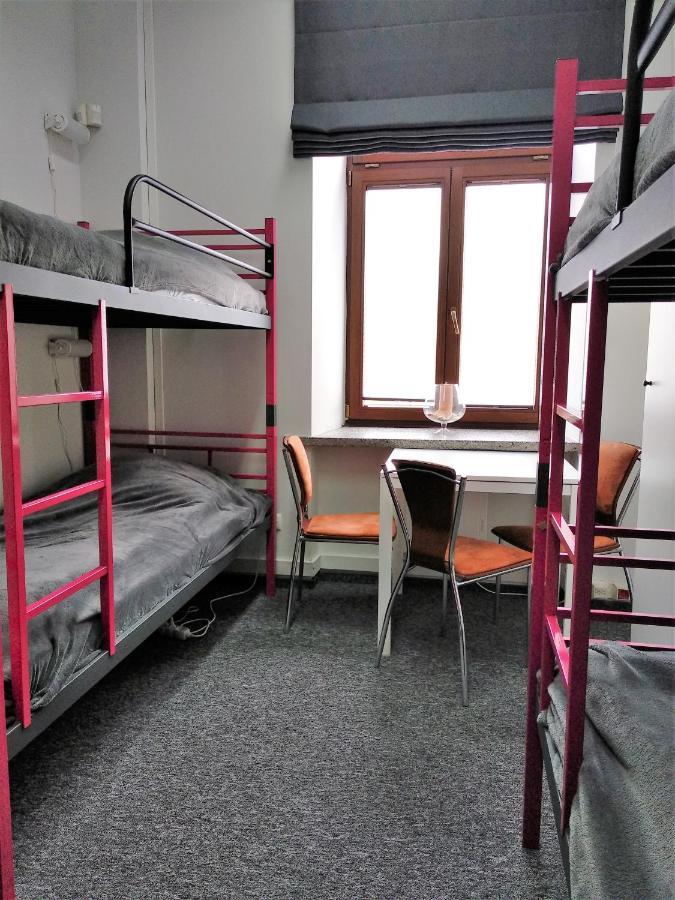 Rodmos Hostel ลูบลิน ภายนอก รูปภาพ